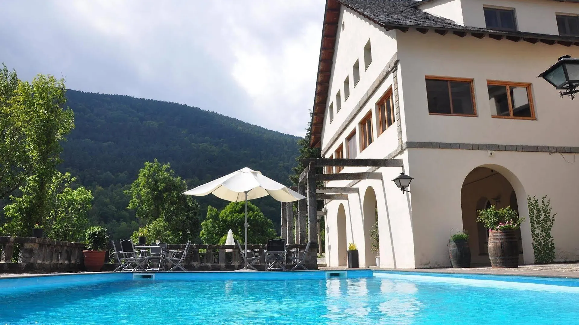 Angelats Hotel - A Signature Boutique Hotel & Restaurant Ribes De Freser