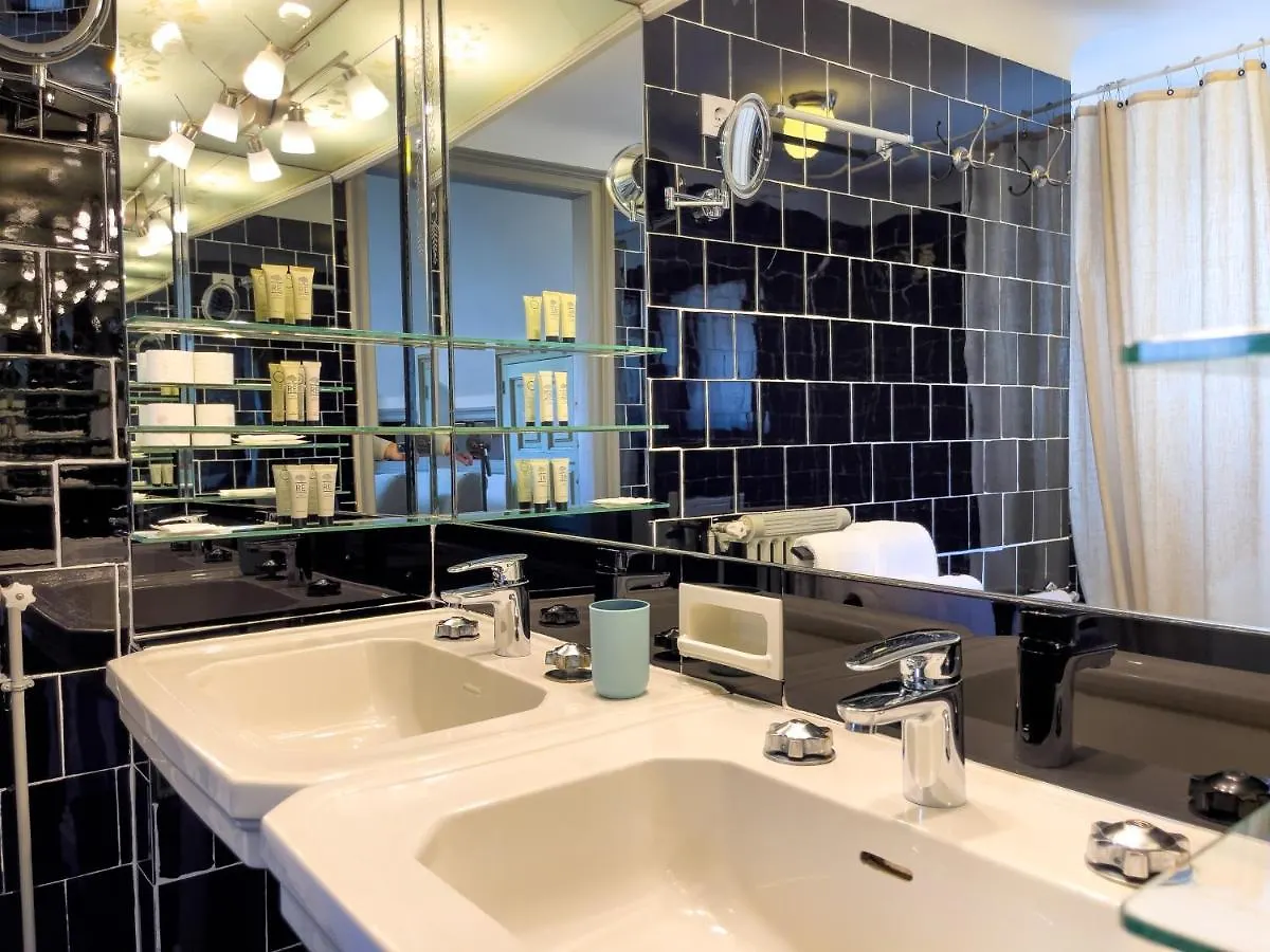 Angelats Hotel - A Signature Boutique Hotel & Restaurant Ribes De Freser 3*,  España