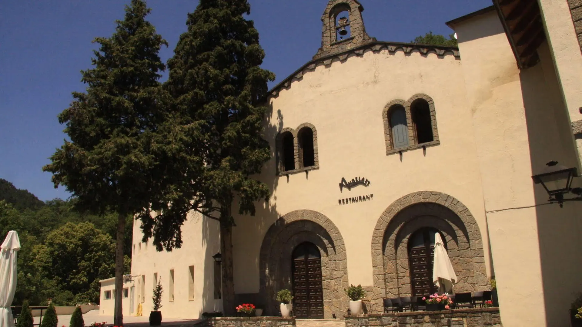 Angelats Hotel - A Signature Boutique Hotel & Restaurant Ribes De Freser