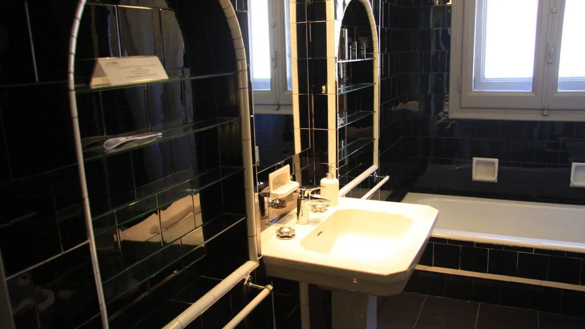Angelats Hotel - A Signature Boutique Hotel & Restaurant Ribes De Freser