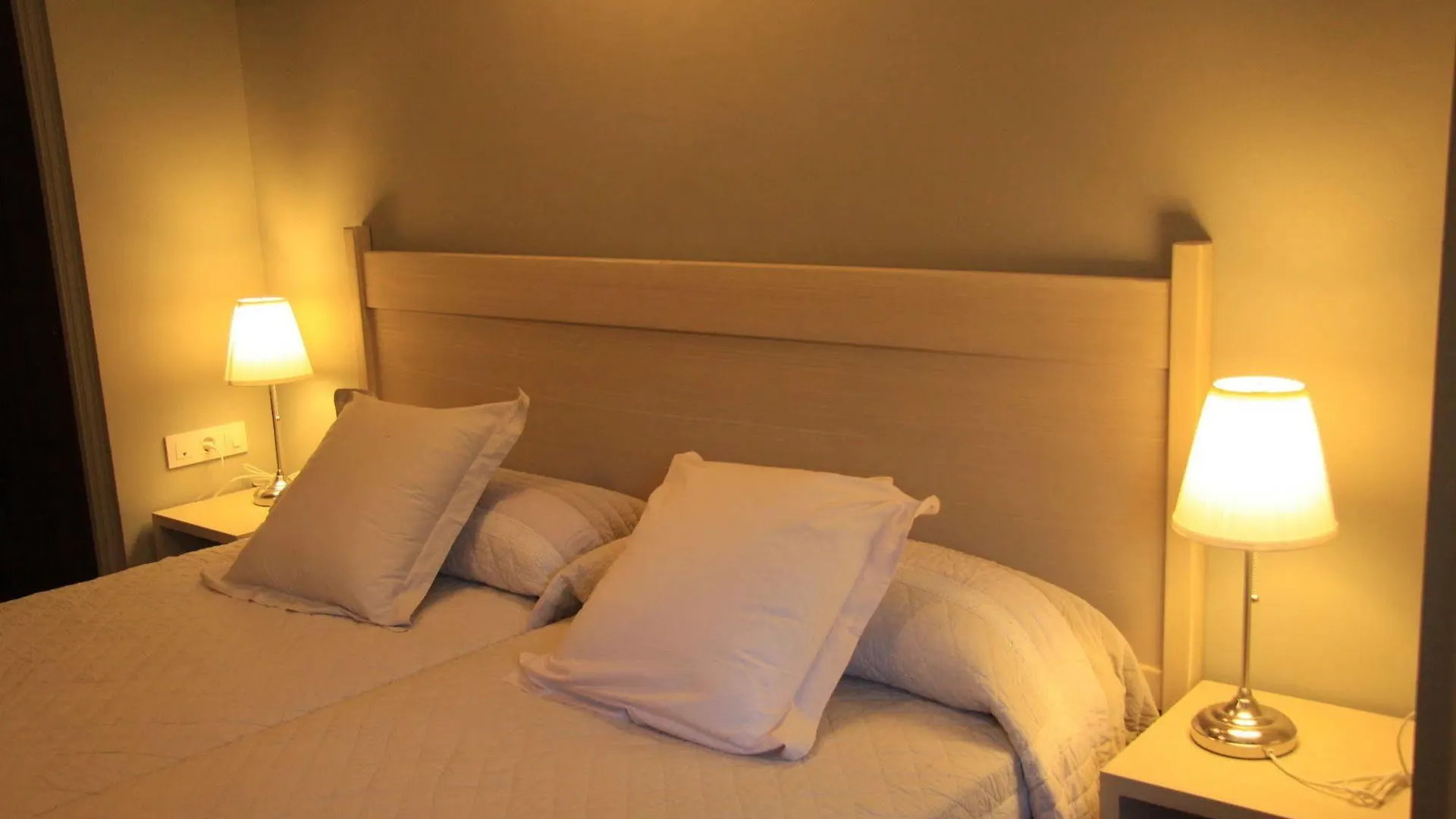 Angelats Hotel - A Signature Boutique Hotel & Restaurant Ribes De Freser